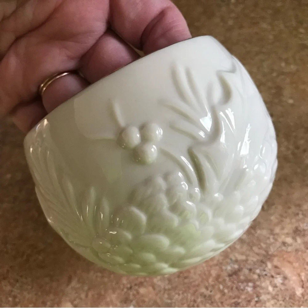 LENOX Holly and Pinecone Candle Votive
